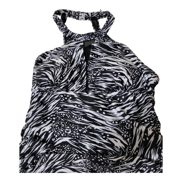 Simon Chang Swimwear One Piece Size 1X Tummy Control - Picture 4 of 8